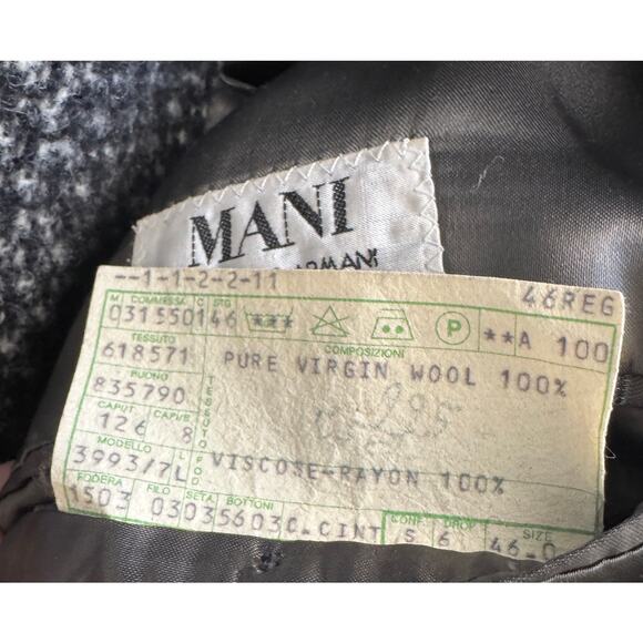 Mani by Giorgio Armani Men's (Saks Fifth Avenue) Men’s Vintage Tweed Coat - Picture 6 of 11